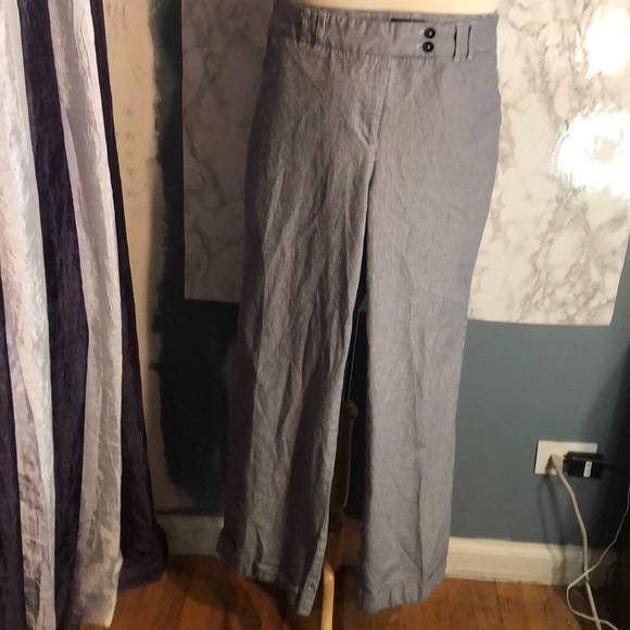 Conduct Color - Picture 1 of 2